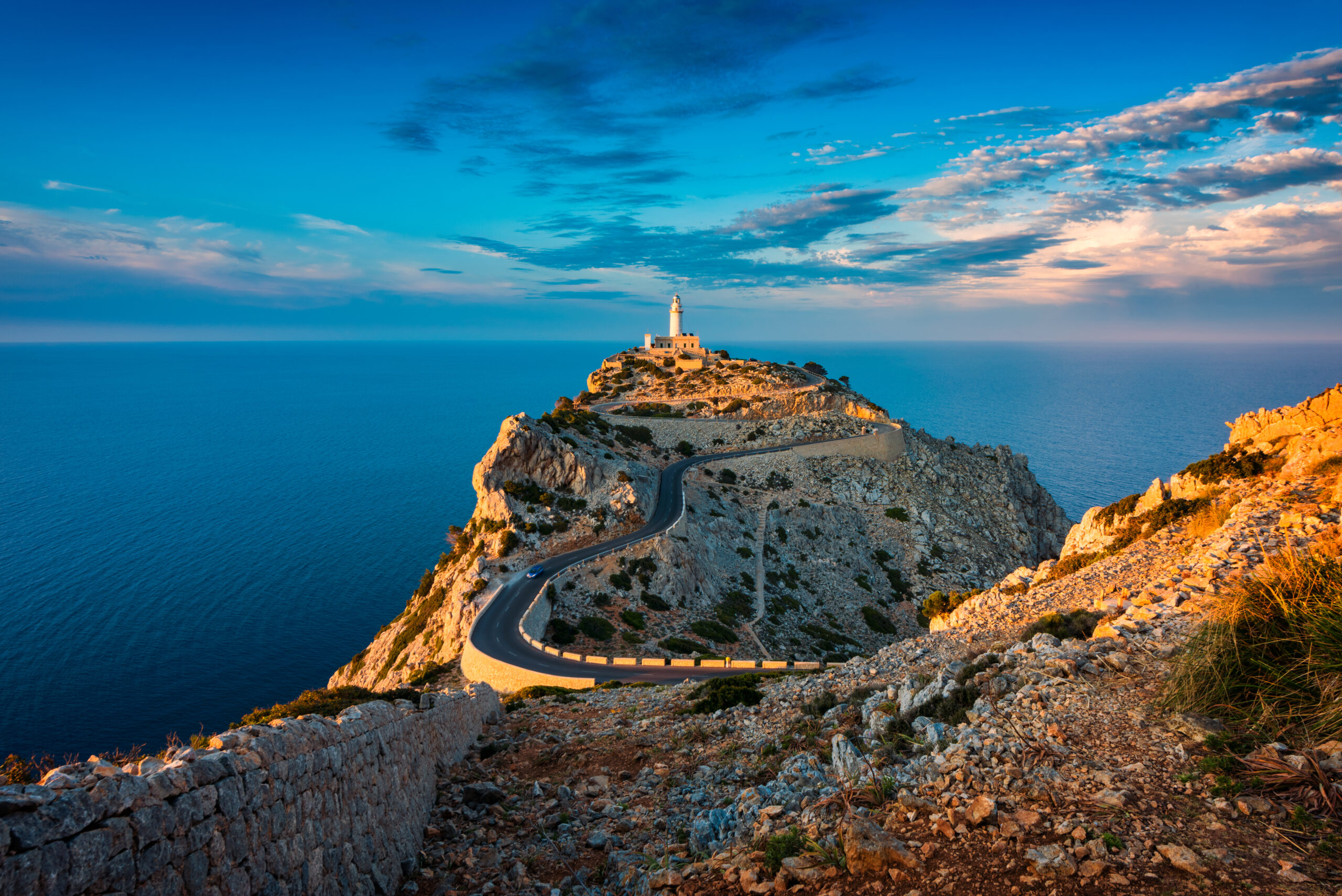 Lighthouse,Of,Cap,De,Formentor,Mallorca,Spain,Around,Sunset