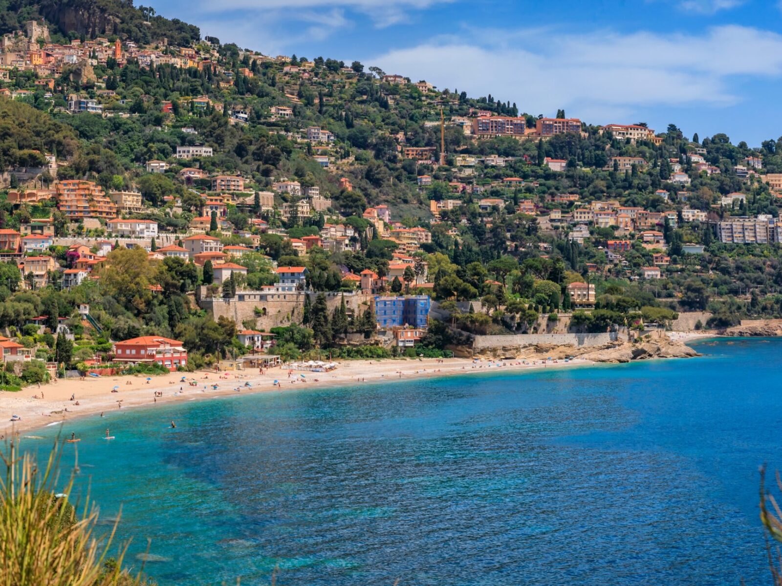 Panoramic,View,Onto,Roquebrune,Cap,Martin,Peninsula,And,Beach,Near