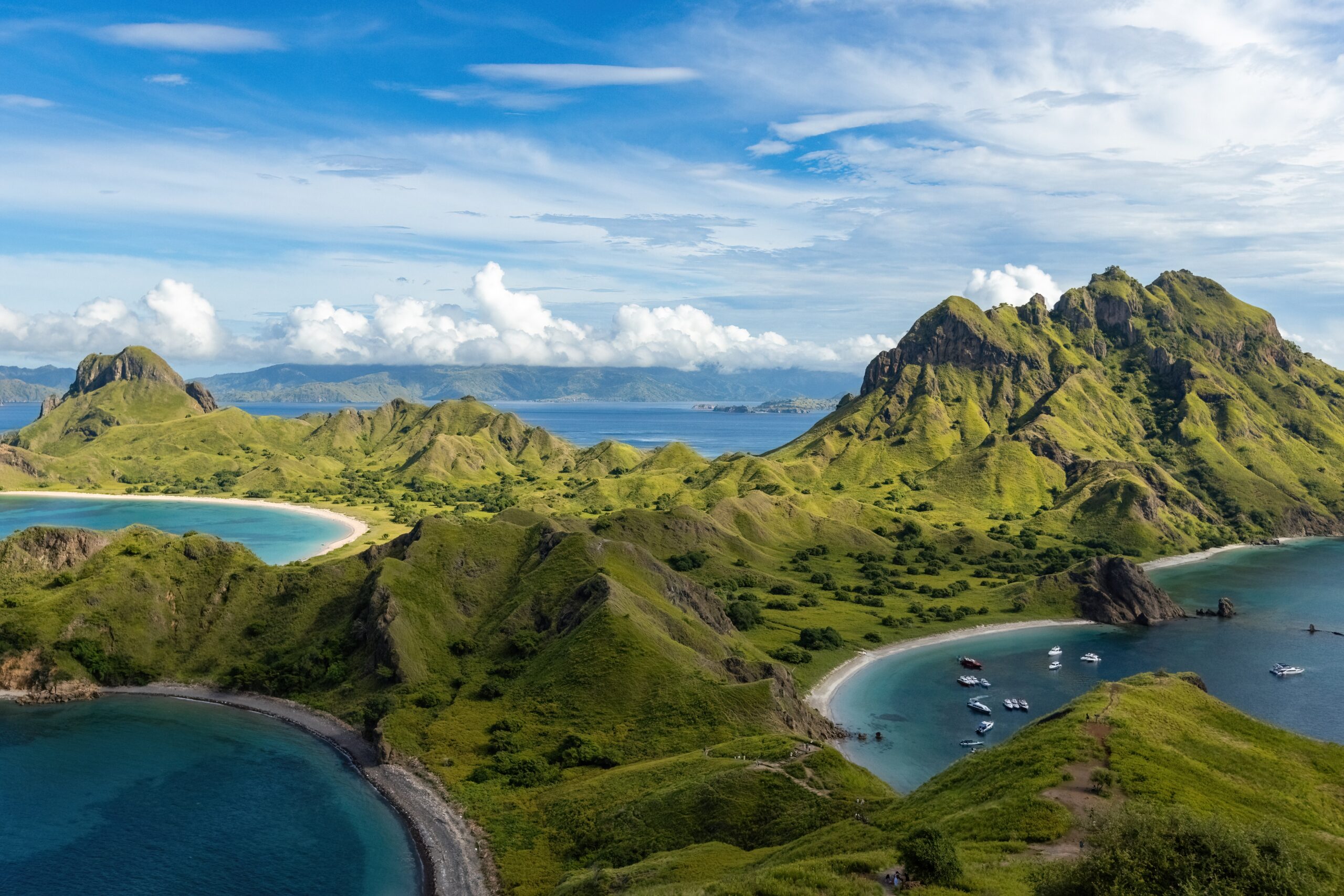 Padar,Island,Aerial,View,From,The,Viewpoint,Labuan,Bajo,Indonesia